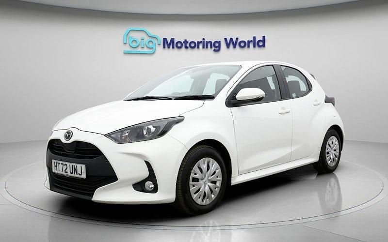 Used Mazda 2 116 HP (85 kW) 2023 White Hatchback