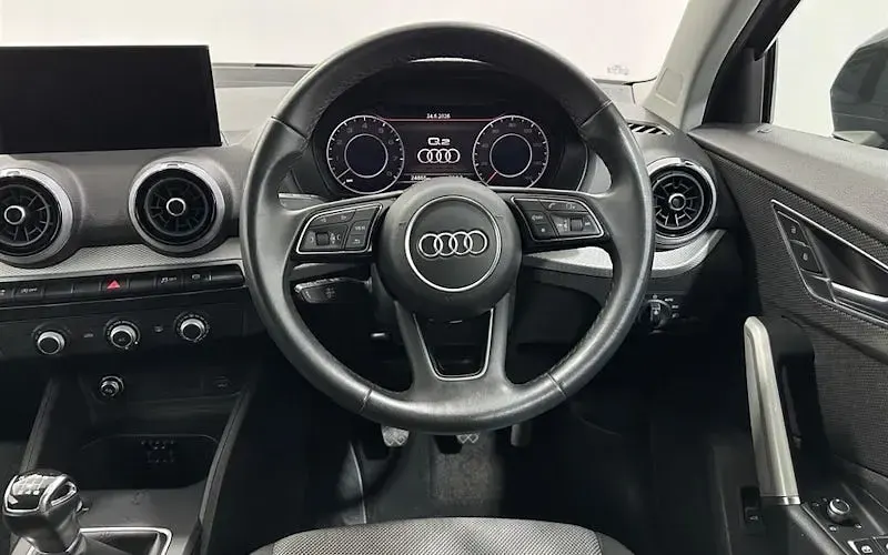 Used Audi Q2 Sport 110 HP (80 kW) 2022 Grey SUV