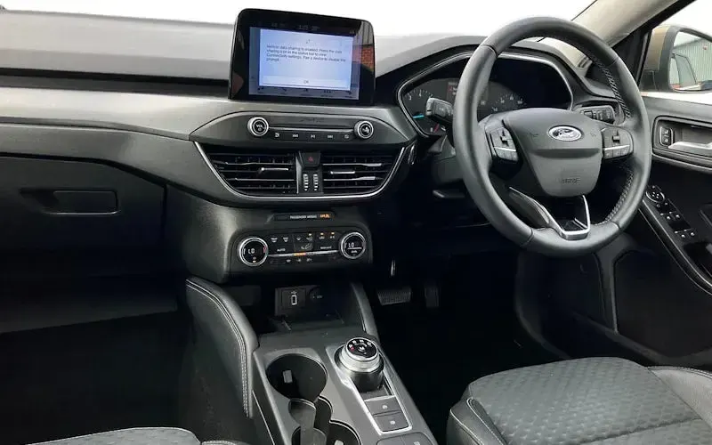 Used Ford Focus Titanium X 150 HP (110 kW) 2019 Silver Estate