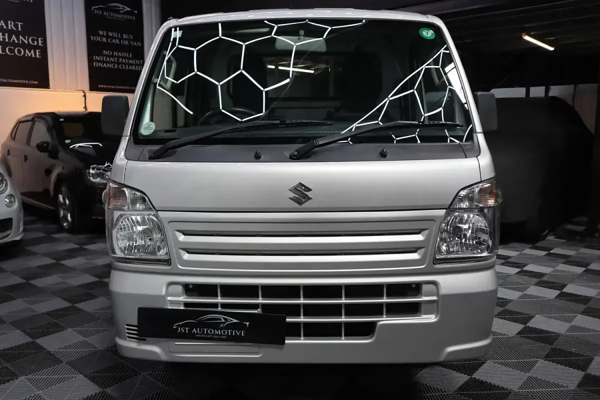 Used Suzuki Carry 2014 Silver Pickup