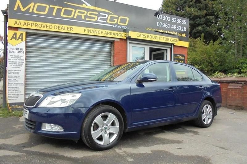 Blue Used 2011 Skoda Octavia Elegance Hatchback | £2,995 (Super price) - Image 1/1
