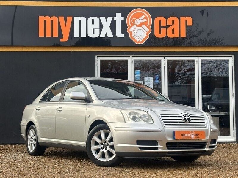 Silver Used 2006 Toyota Avensis T3 Hatchback | £6,995 - Image 1/4