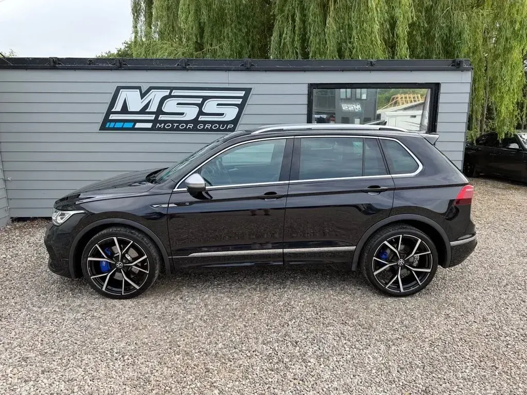 Used VW Tiguan R 320 HP (235 kW) 2023 Black SUV