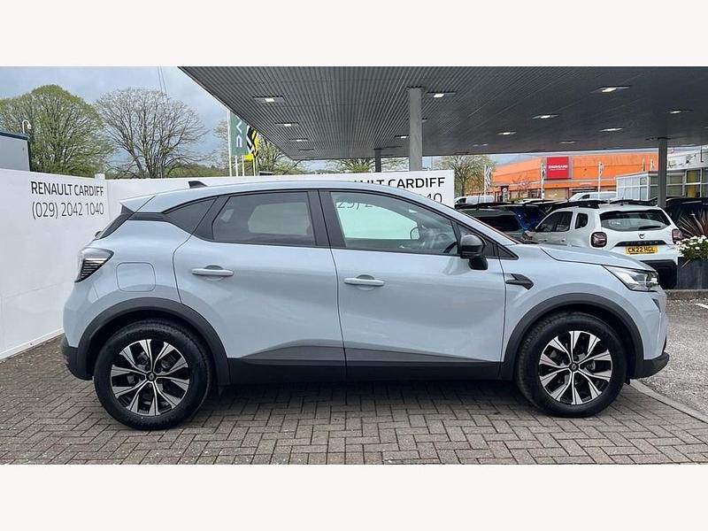 Used Renault Captur Evolution 91 HP (66 kW) 2025 Grey  SUV