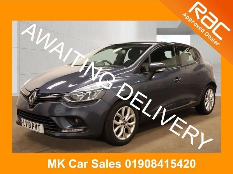 Used Renault Clio IV Dynamique 90 HP (66 kW) 2018 Grey Hatchback