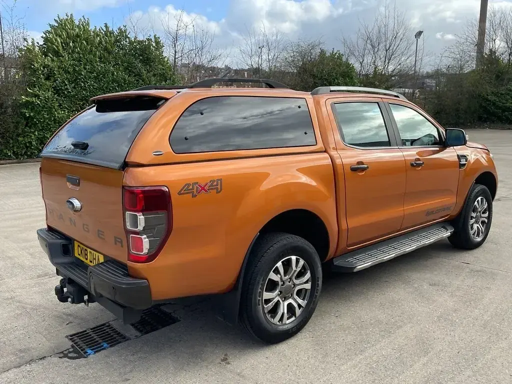 Used Ford Ranger Wildtrack 200 HP (147 kW) 2018 Orange Pickup