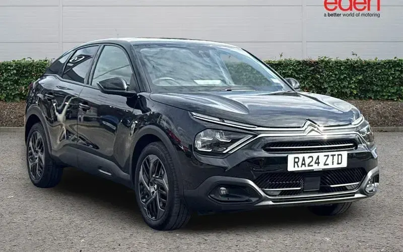 Used Citroën C4 PureTech 102 HP (75 kW) 2024 SUV