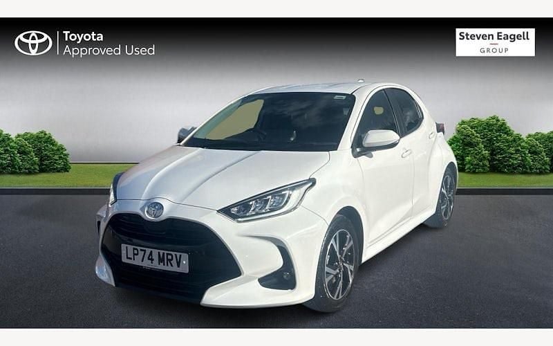 Used Toyota Yaris Hybrid Design 116 HP (85 kW) 2026 Hatchback