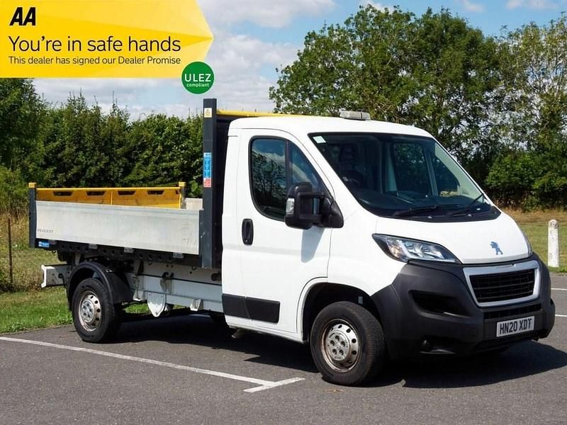 White Used 2020 Peugeot Boxer Van | £10,995 (Good price) - Image 1/4