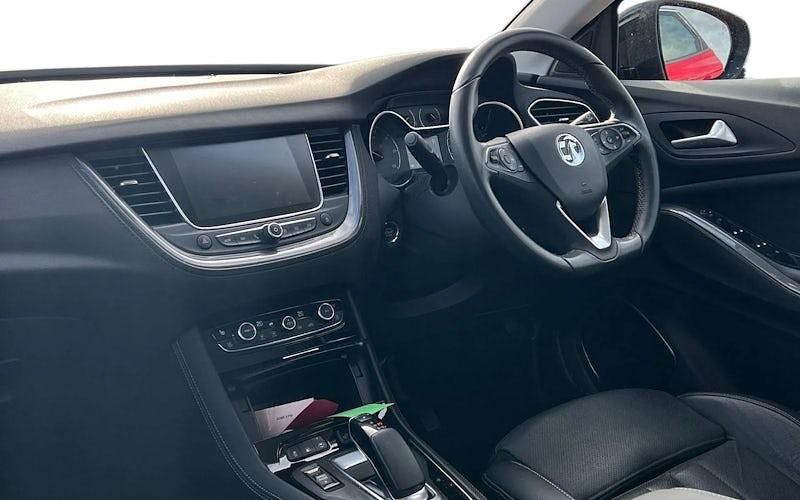 Used Vauxhall Grandland X Ultimate 300 HP (220 kW) 2020 Red SUV