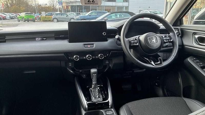 Used Honda HR-V Advance 131 HP (96 kW) 2024 White SUV