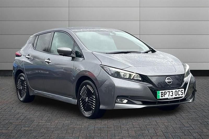 Used Nissan Leaf N-Connecta 110 kW (150 HP) 2023 Grey Hatchback