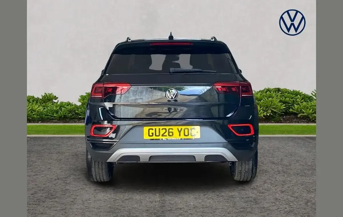 New VW T-Roc Design 147 HP (108 kW) 2026 Black SUV