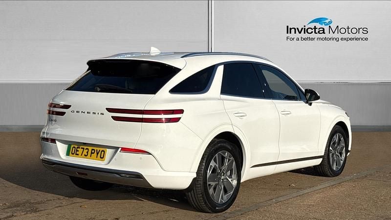 Used Genesis GV70 Sport 360 kW (490 HP) 2023 White SUV