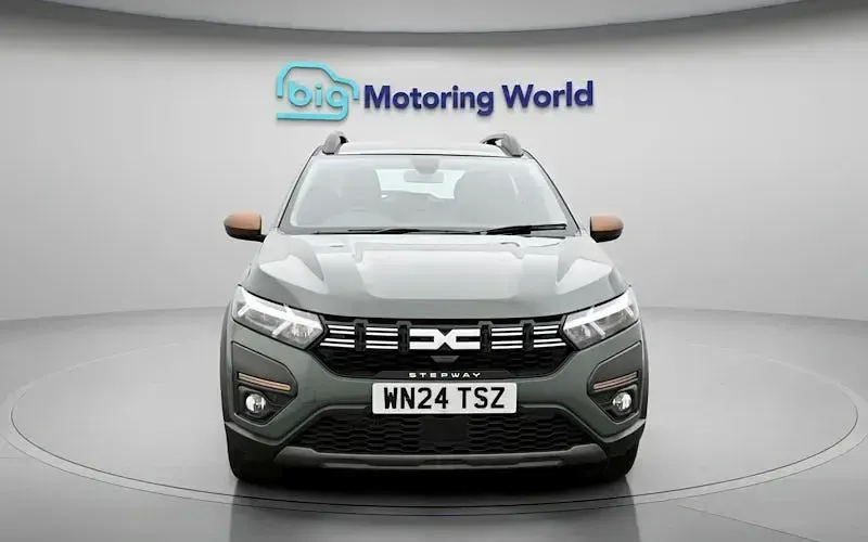 Used Dacia Sandero Extreme 91 HP (66 kW) 2024 Green Hatchback