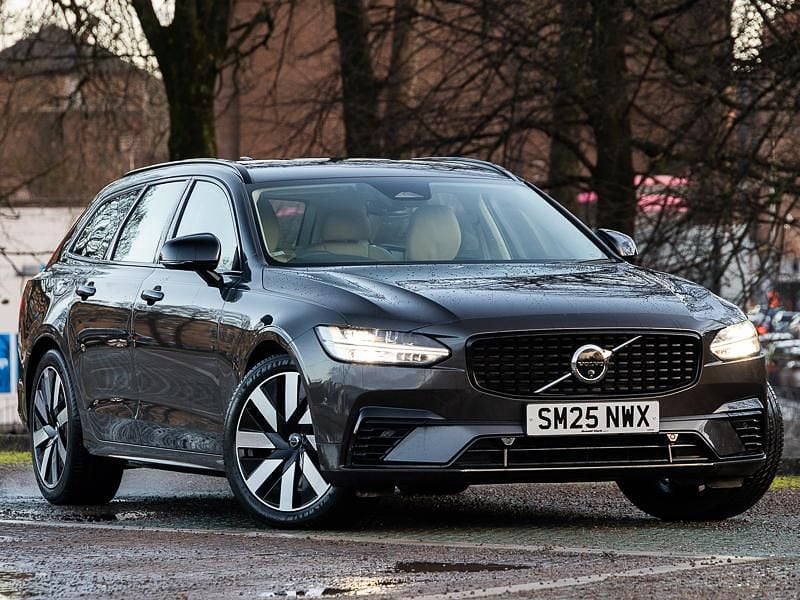New Volvo V90 Plus 350 HP (257 kW) 2025 Grey Estate