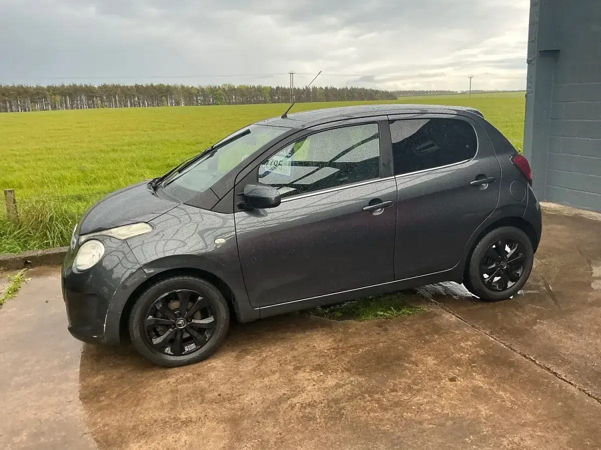 Used Citroën C1 Flair 82 HP (60 kW) 2015 Grey Hatchback