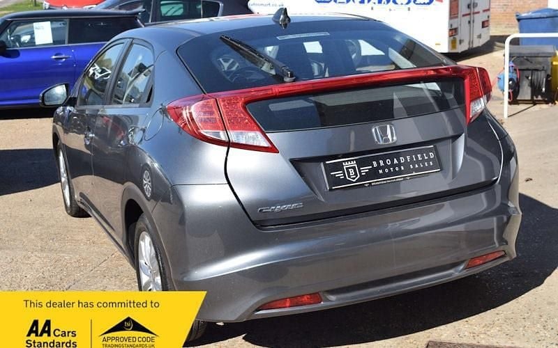 Used Honda Civic ES 142 HP (104 kW) 2013 Grey Hatchback