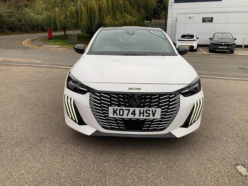 White Used 2025 Peugeot 208 GT Hatchback | £18,695 (Fair price) - Image 1/4