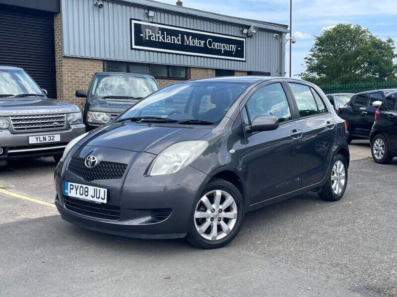 Grey Used 2008 Toyota Yaris Hatchback | £2,999 (Fair price) - Image 1/4