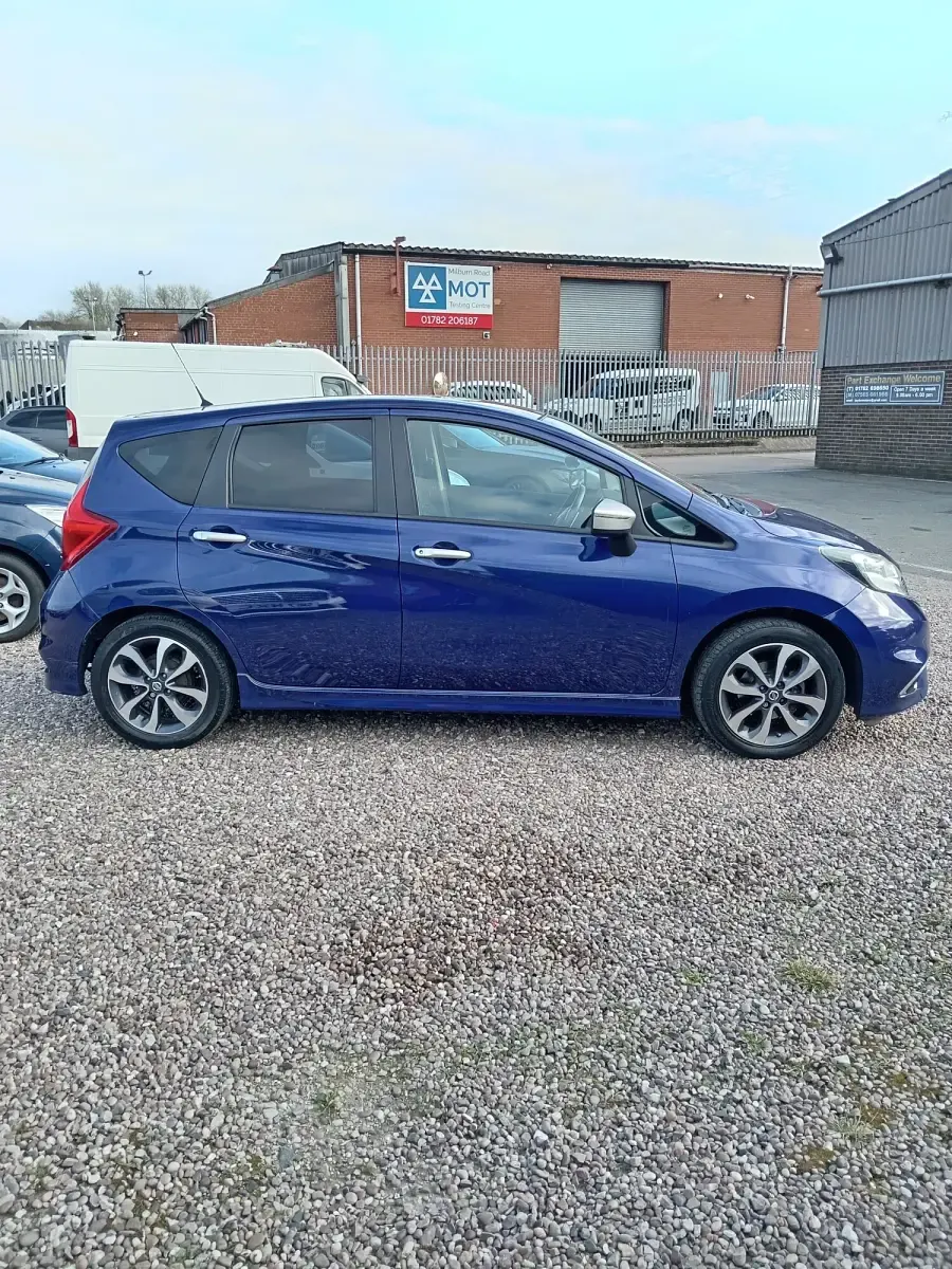 Used Nissan Note N-TEC 2015 Blue Hatchback