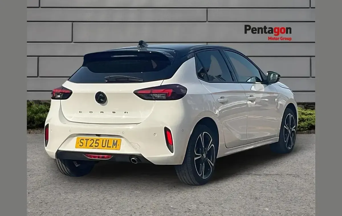 Used Vauxhall Corsa Ultimate 99 HP (72 kW) 2025 White Hatchback