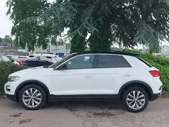 Used VW T-Roc Design 115 HP (84 kW) 2018 White SUV