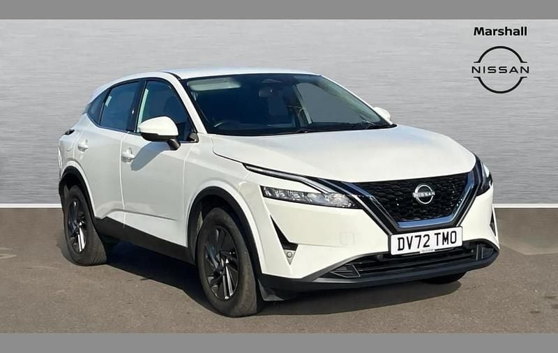 Used Nissan Qashqai Acenta Premium 138 HP (101 kW) 2023 White SUV