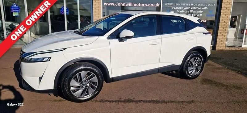 Used Nissan Qashqai Acenta Premium 2023 White SUV