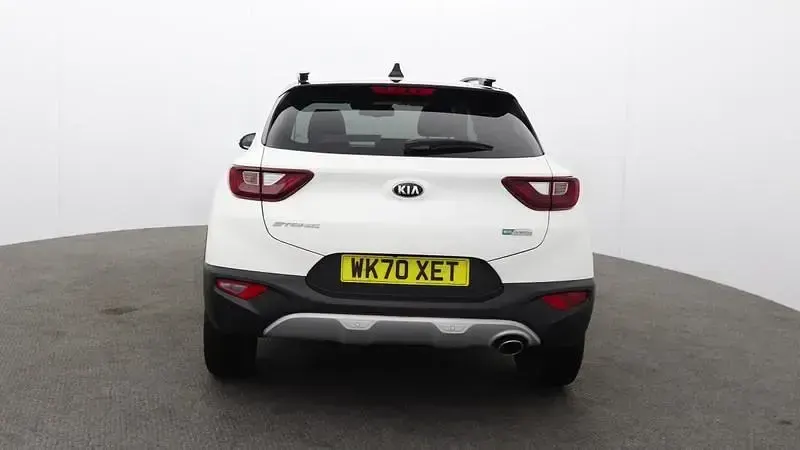 Second-hand Kia Stonic 2020 Alb SUV