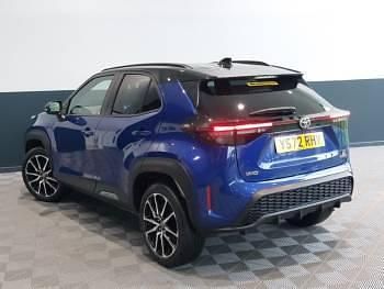 Used Toyota Yaris Hybrid Sport 116 HP (85 kW) 2023 Blue Estate