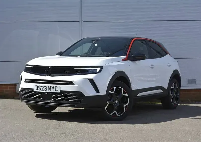 Used Vauxhall Mokka S 136 HP (100 kW) 2023 White SUV