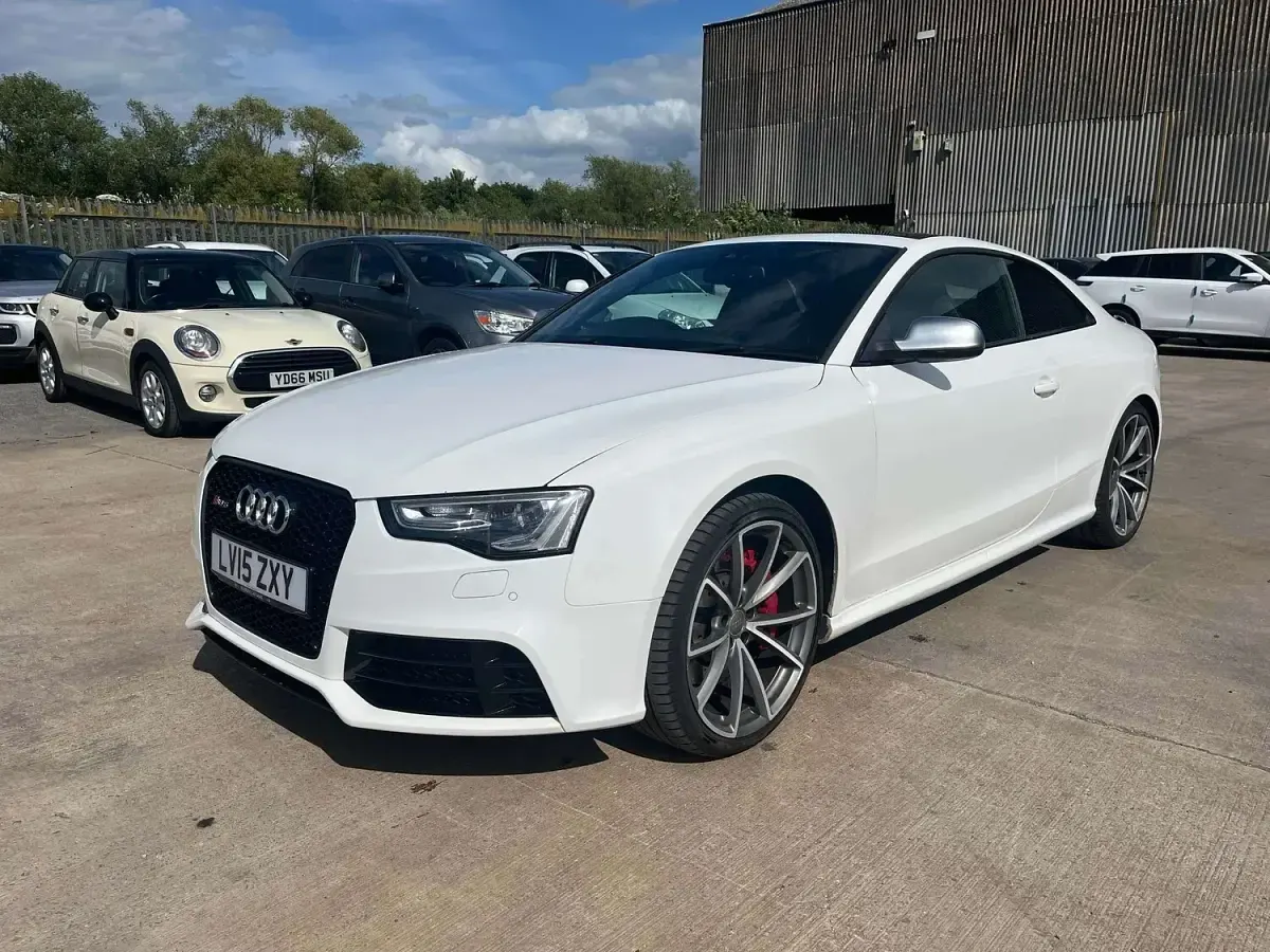 Used Audi RS5 Design 450 HP (330 kW) 2015 White Coupe