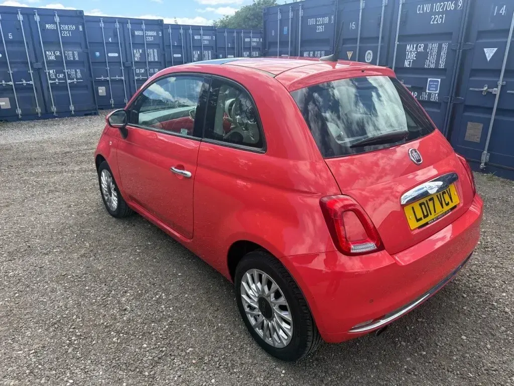 Used Fiat 500 Lounge 69 HP (50 kW) 2017 Pink Hatchback