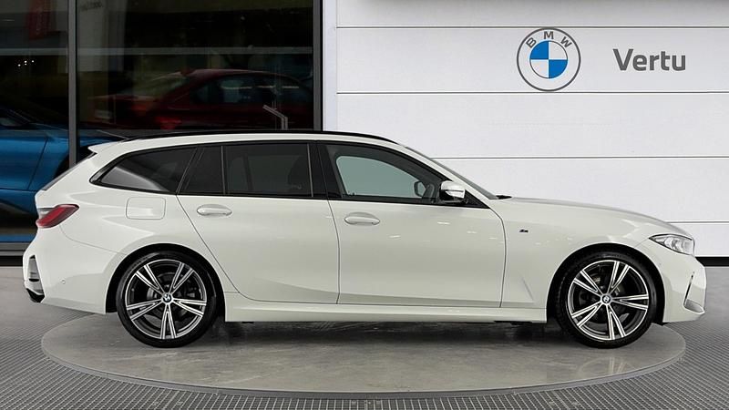 Used BMW 320 M Sport 184 HP (135 kW) 2024 White Estate