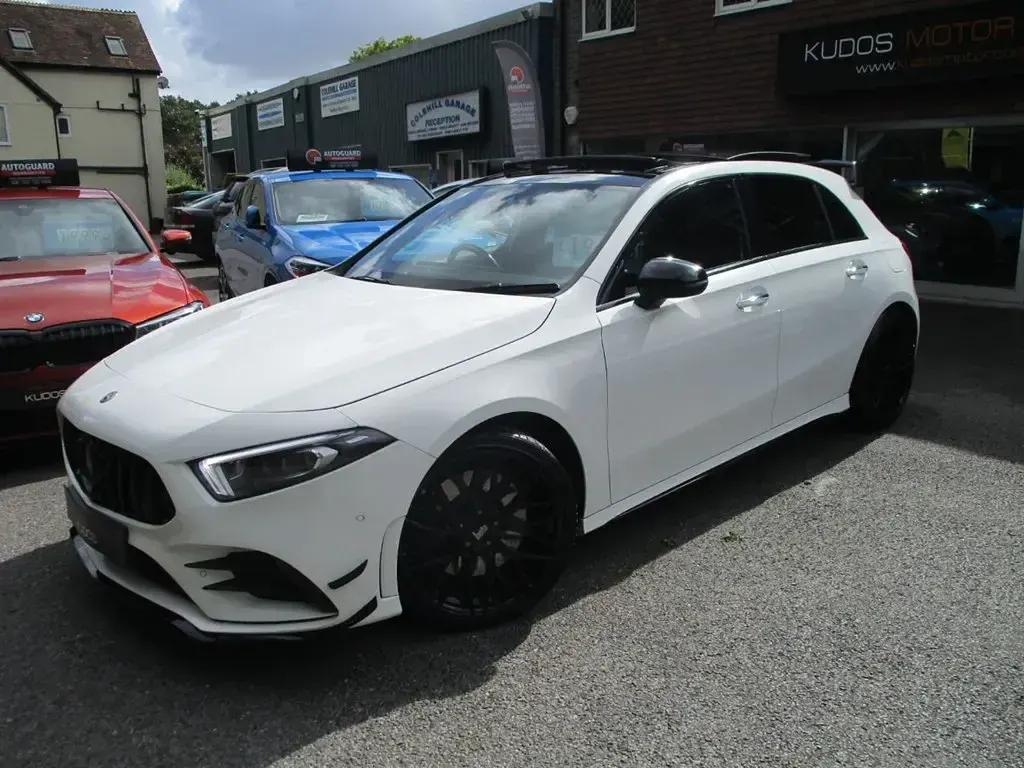 Used Mercedes A250 AMG line 224 HP (164 kW) 2018 White Hatchback
