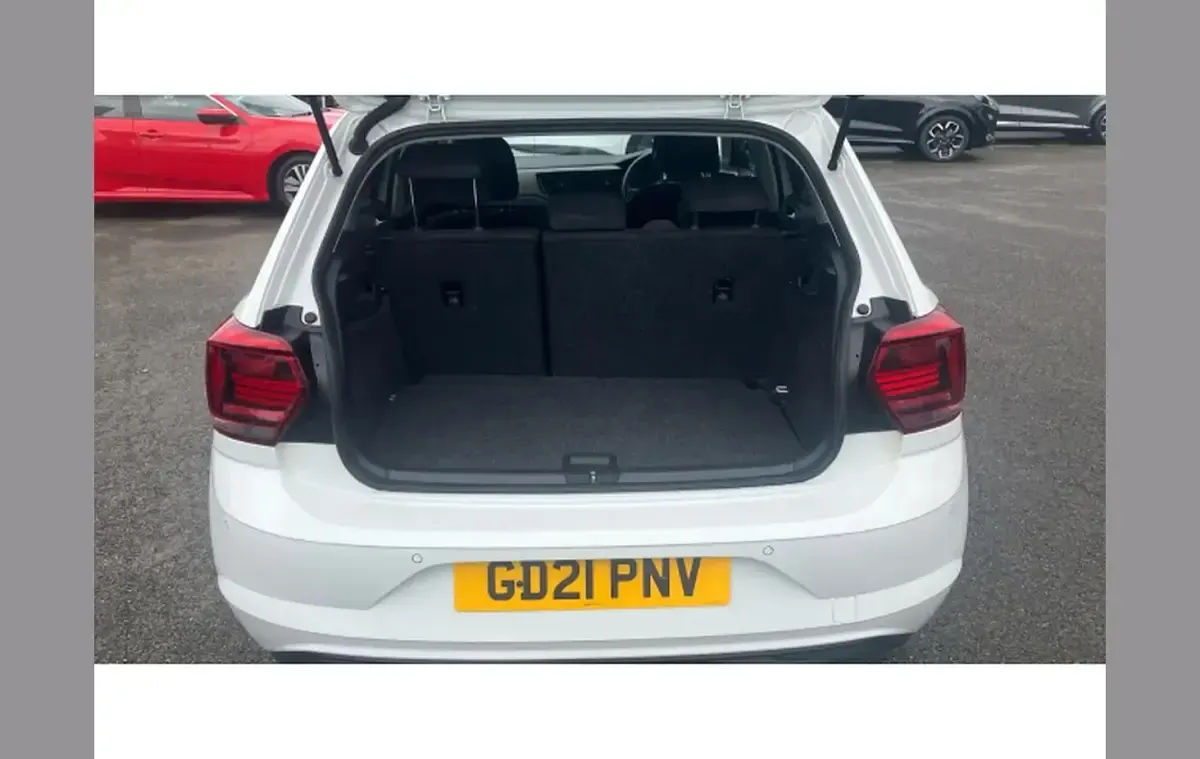 Used VW Polo Match 80 HP (58 kW) 2021 White Hatchback