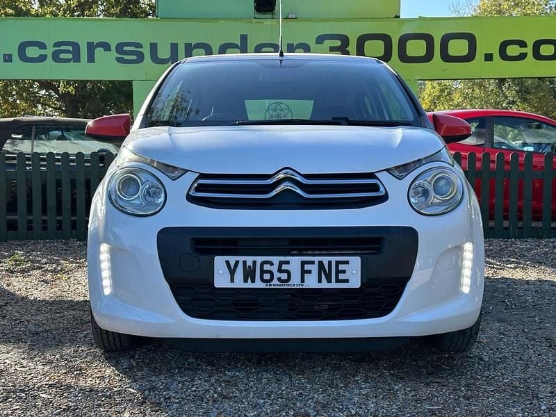 Used Citroën C1 Feel 82 HP (60 kW) 2016 White Hatchback