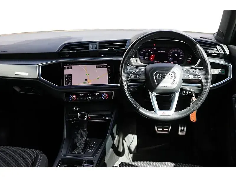 Begagnad Audi Q3 S-Line 2020 Vit SUV