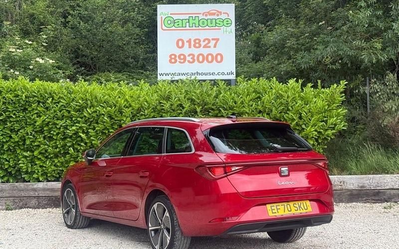 Used Seat Leon XCELLENCE Lux 150 HP (110 kW) 2021 Red Estate