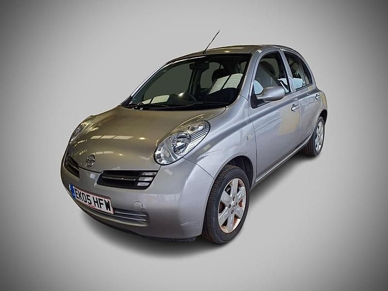 Used Nissan Micra 79 HP (58 kW) 2005 Silver Hatchback