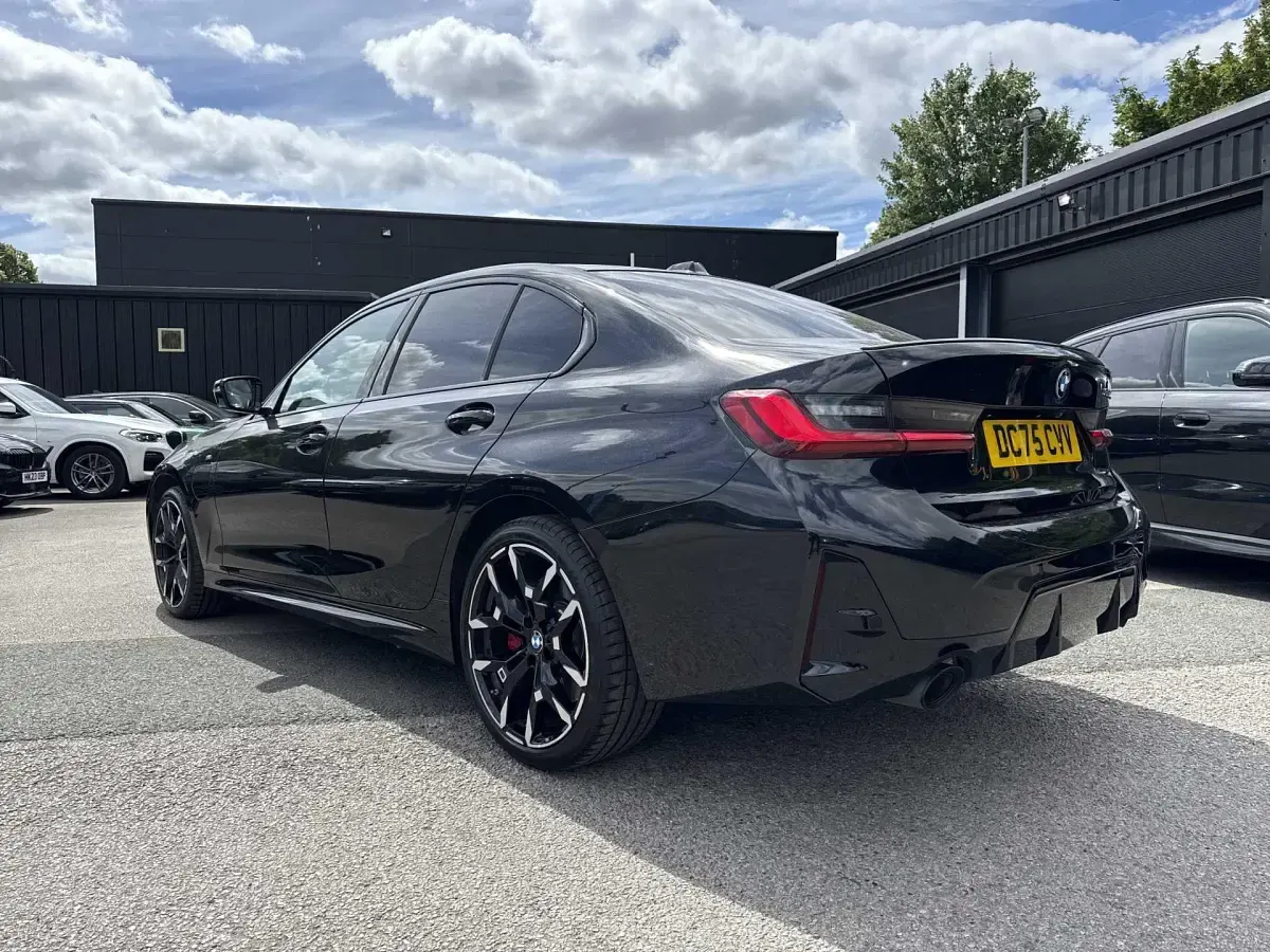 Used BMW 330e M Sport 288 HP (211 kW) 2026 Black
