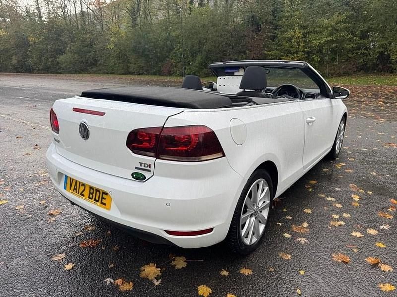 Used VW Golf Cabriolet SE 105 HP (77 kW) 2012 White Cabriolet