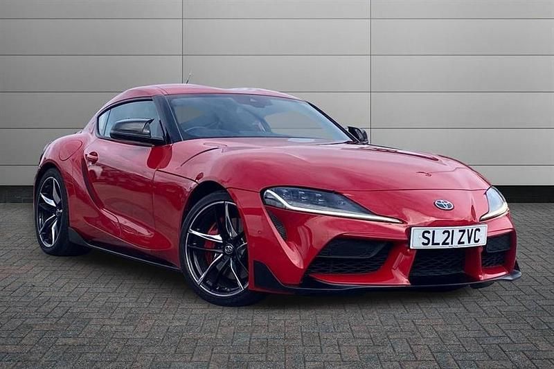 Used Toyota Supra 335 HP (246 kW) 2021 Red Coupe