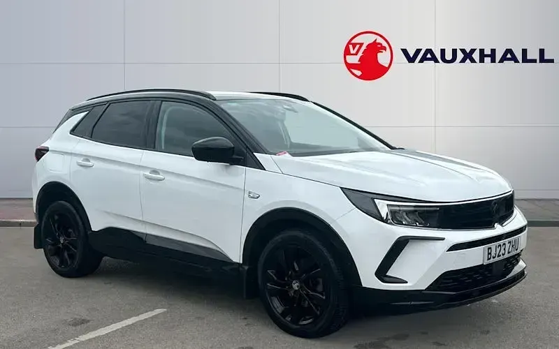 Second-hand Vauxhall Grandland X 131 CP (96 kW) 2023 SUV