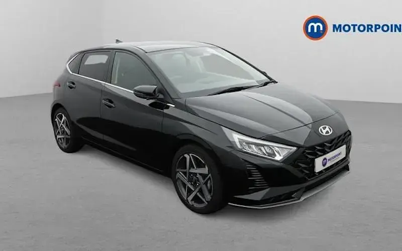 Used Hyundai i20 Premium 101 HP (74 kW) 2025 Hatchback