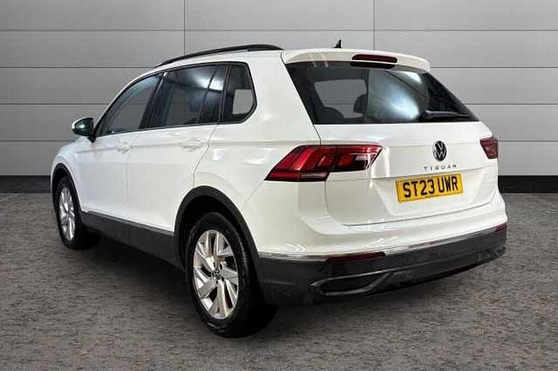 Used VW Tiguan Life 150 HP (110 kW) 2023 White SUV