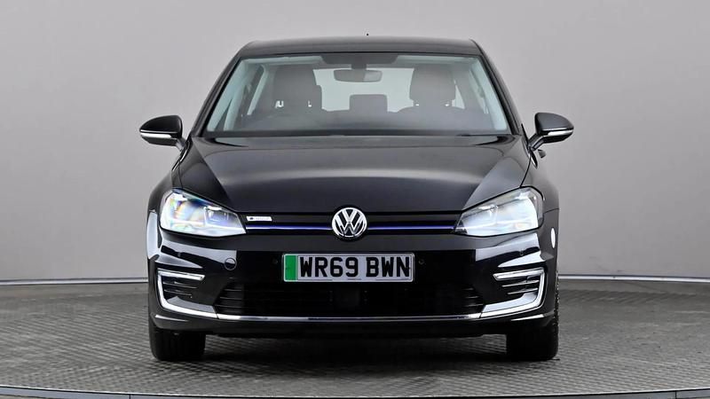 Used VW e-Golf 99 kW (135 HP) 2019 Black Hatchback