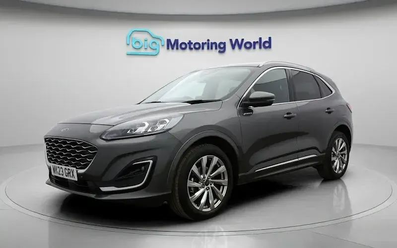 Used Ford Kuga Vignale 190 HP (139 kW) 2023 Grey SUV