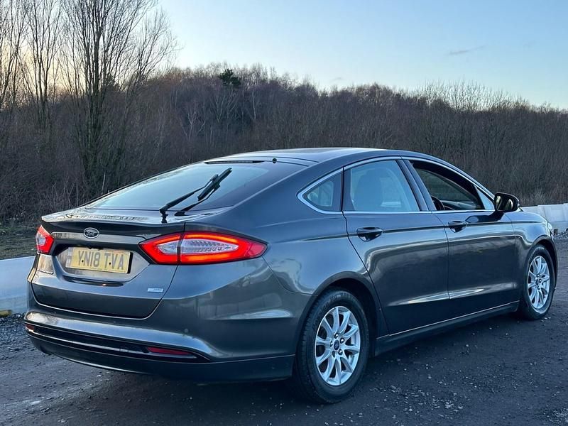 Used Ford Mondeo Titanium 120 HP (88 kW) 2018 Grey Hatchback